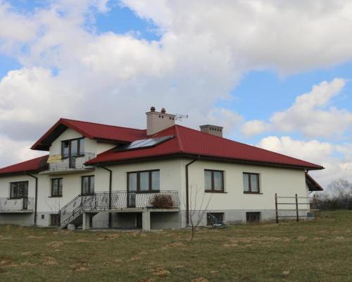 Piękny dom, duża działka, garaż