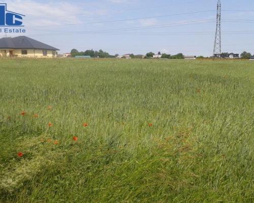 Atrakcyjna działka budowlana 13 ar z mediami
