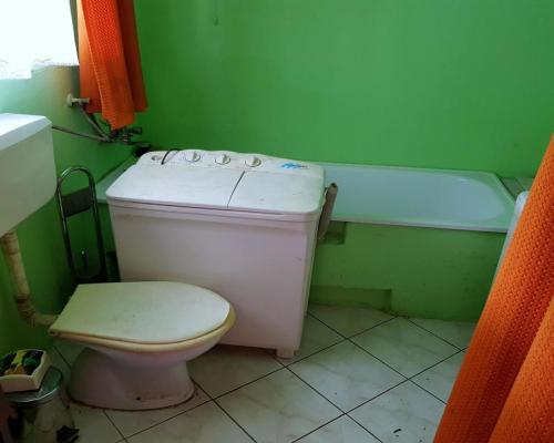 Mały domek w świetnej lokalizacji - Uniszowice