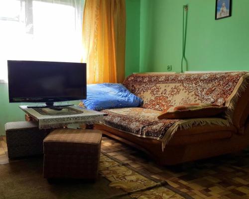 Mały domek w świetnej lokalizacji - Uniszowice