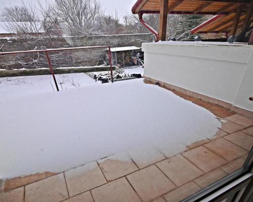 Segment w szeregowcu - 3 mieszkania w jednym!!