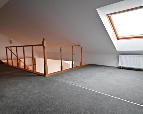 Segment w szeregowcu - 3 mieszkania w jednym!!