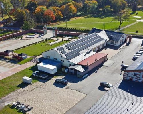 Kompleks hotel-eventowy + bud.usługowe z najemcami