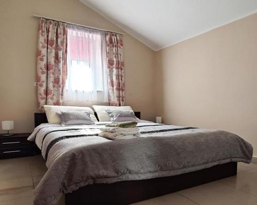 Kompleks hotel-eventowy + bud.usługowe z najemcami