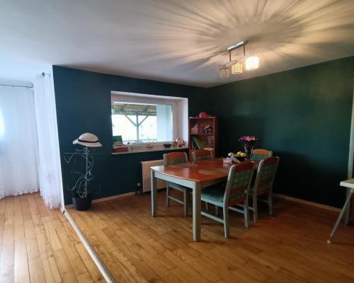 Dom 1/2 bliźniaka w Leokadiowie 12 km od Puław.