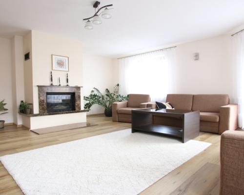 Budynek mieszkalno-usługowy, Lubartów,