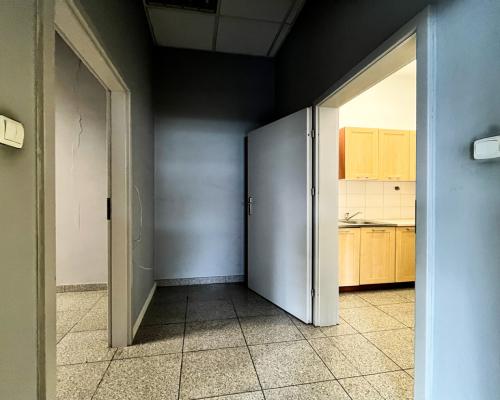 Lokal handlowo-usługowy, 118 m2, Bronowice, parter