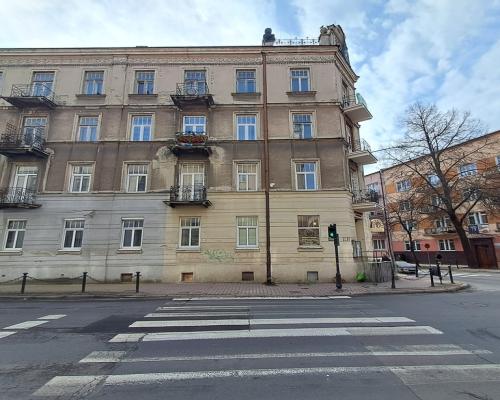 Trzy pokoje w Kamienicy - Lublin - centrum