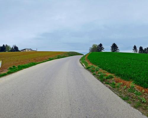 Działka na wzgórzu z niepowtarzalnymi widokami