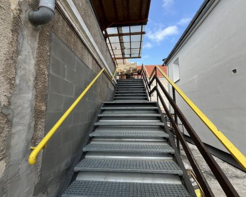 Restauracja "REJS" ul. Portowa 2  w Puławach.