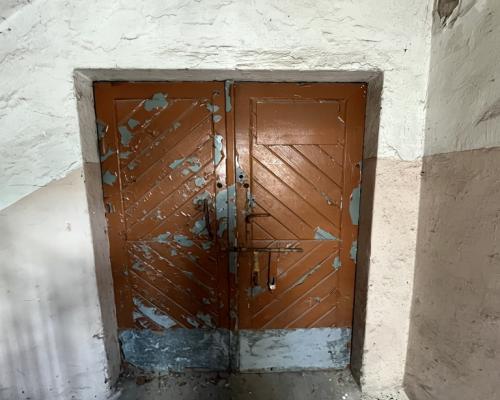 Budynek "Spichlerza" ul. 6 sierpnia w Puławach.