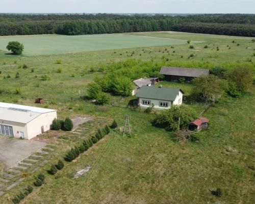 Hala produkcyjno-warsztatowa 209 m kw. gm. Przyłęk