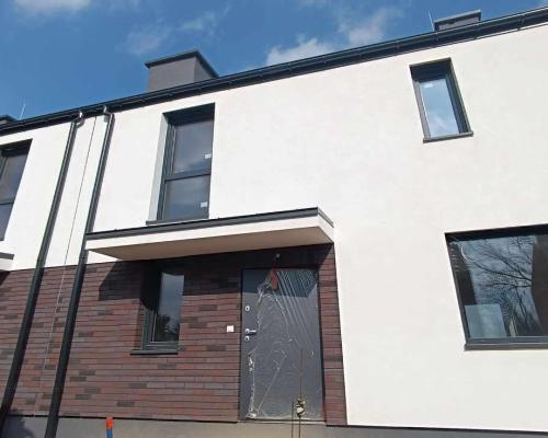 BLIŹNIAK w dobrej lokalizacji! Okazja!