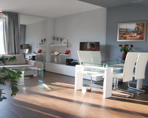 2 pokoje z 2 m. post. ul. Inżynierska Corte Verona