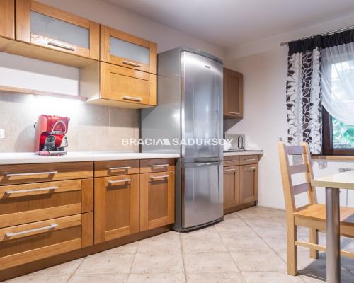 ATRAKCYJNY DOM W PODKRAKOWSKIEJ MIEJSCOWOŚCI RYBNA