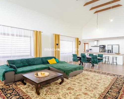 Nowoczesny dom z odzielnym garażem- Zawada