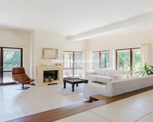 PIĘKNY DOM W DOBREJ CENIE NA ATRAKCYJNEJ DZIAŁCE