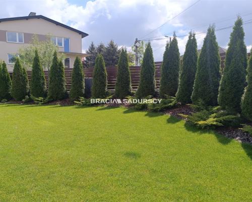 Bliźniak w Sidzinie/ładny ogródek/garaż/do wejscia