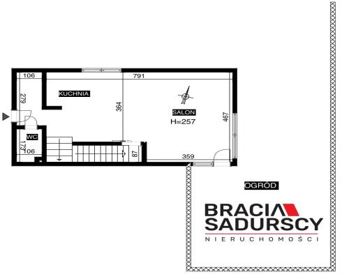 Połowa bliźniaka ze sporym ogródkiem.