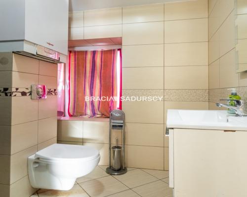 Dom wolnostojący z działką, ul. Skotnicka