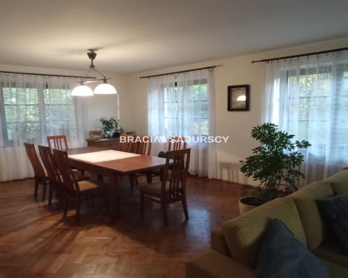 Dworek w Gierczycach