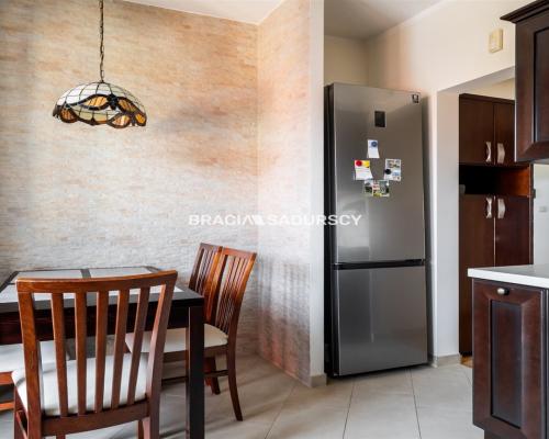 Dwa duże mieszknia + lokal usługowy, wysokie ROI