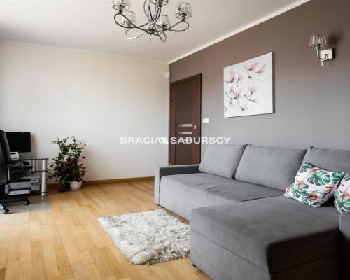 Dwa duże mieszknia + lokal usługowy, wysokie ROI