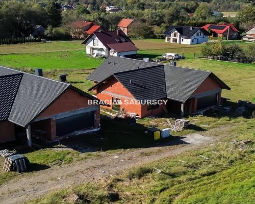 Parterowy dom w malowniczej Krzywaczce!