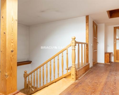 Wola Justowska, bliźniak, 4 kondygnacje, piwnica