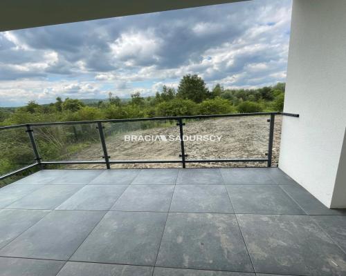 Nowoczesny dom klasy premium w zielonej okolicy!