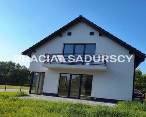 Domy 4 pokoje.  Rączna/Kaszów