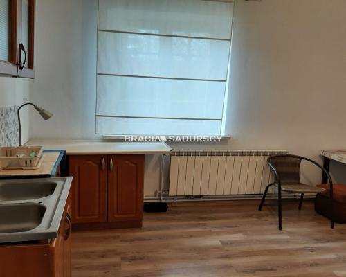 Libertów, lokal, 90m2, 4-pok