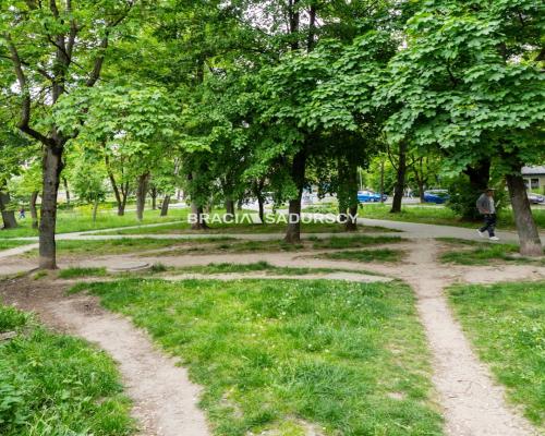 Lokal w doskonałej lokalizacji