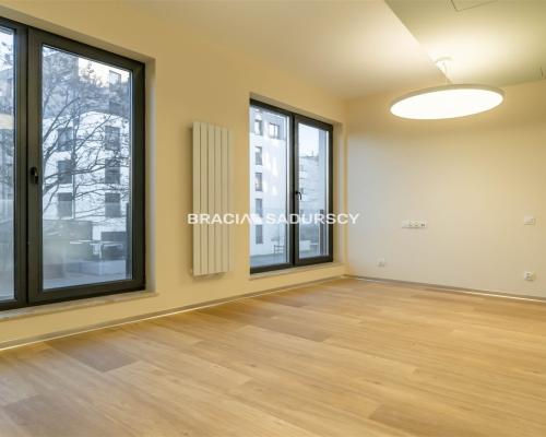 Lokal wykończony/ 108m2/ świetna lokalizacja