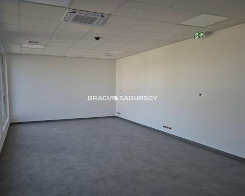 Nowoczesny lokal użytkowy - 44m2 - Azory
