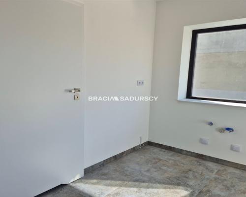 Nowoczesny lokal użytkowy - 44m2 - Azory