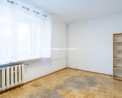 Lokal 64m2 biurowy, parter