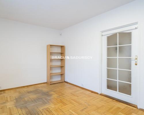 Lokal 64m2 biurowy, parter