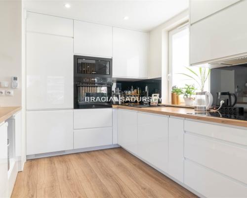 GUSTOWNE, Z DUŻYM BALKONEM W NOWYM BUDOWNICTWIE