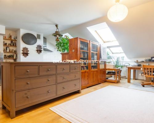 SUPER POD WYNAJEM W ATRAKCYJNEJ LOKALIZACJI