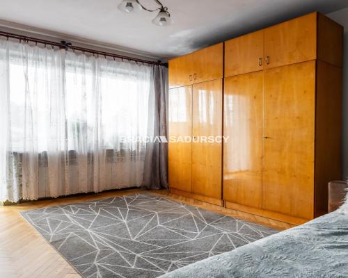 3-pok, ul. Makowa, dom z działką