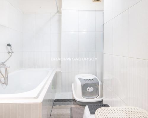 Sprzedam kawalerkę, Czyżyny.