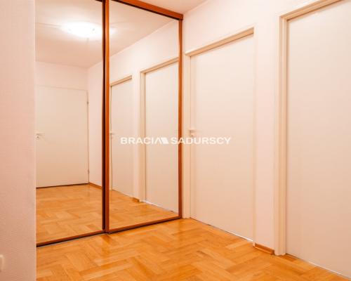 DWUPOZIOWE RUCZAJ GOTOWE DO WPROWDZENIE BEZ SKOSÓW