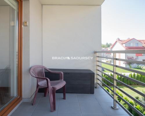 3 pokoje - 49,5m2 - Dębskiego, dobra cena, parking