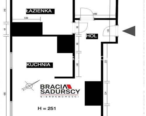 2-pok/bardzo przestronne/garderoba/garaz/piwnica