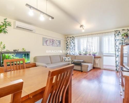 SŁONECZNE, ZADBANE 4-POKOJOWE W DOBREJ LOKALIZACJI