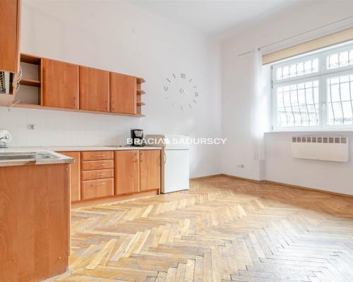 2 min spacer na Kazimierz • 10 minut do Rynku