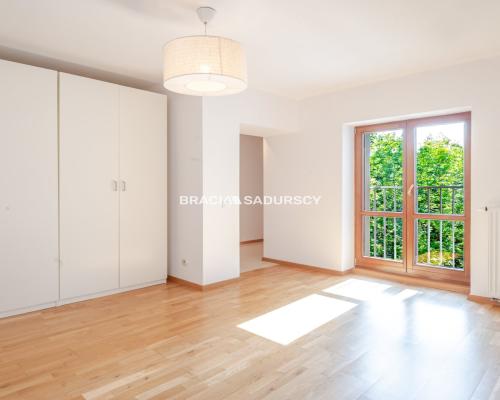 2pokoje/winda/nowoczesna kamienica/stara Krowodrza