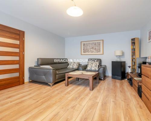 3 niezależne pok/po gen.remoncie/zieleń dookoła