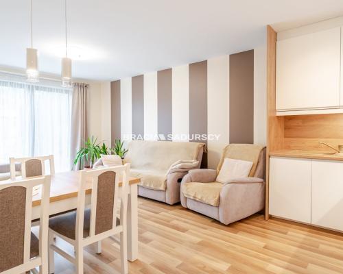 3 pok Wola Duchacka z tarasem i dużym ogródkiem